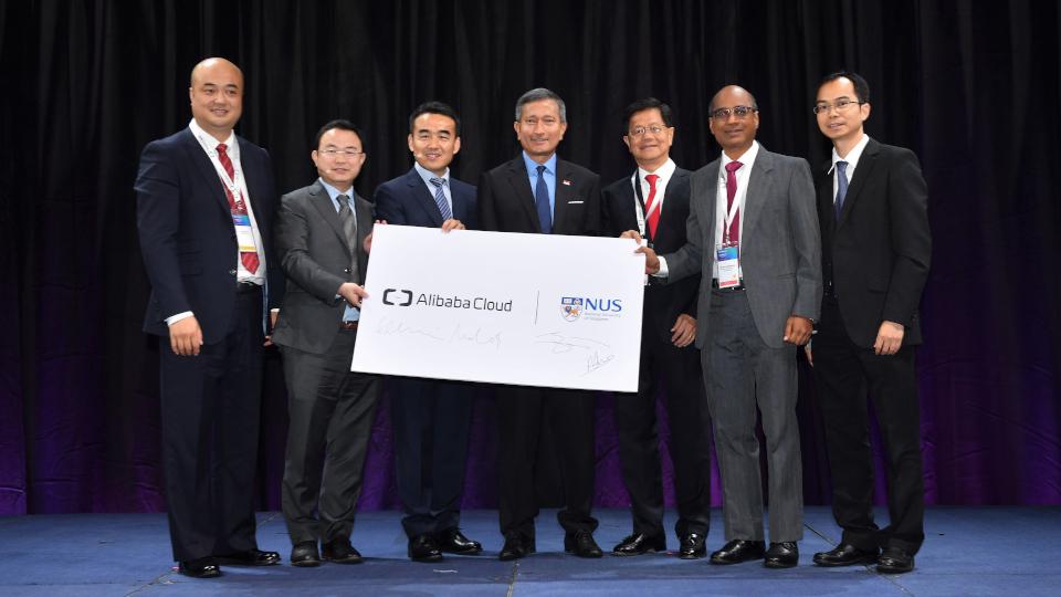 From left: Mr Raymond Ma, Head of ASEAN, Australia and New Zealand, Alibaba Cloud; Dr Wanli Min, Chief Machine Intelligence Scientist, Alibaba Cloud; Mr Yeming Wang, Business President, Alibaba Cloud; Dr Balakrishnan; Prof Yeung; Prof Mohan; and Assoc Prof Pang (Photo: Alibaba Cloud)